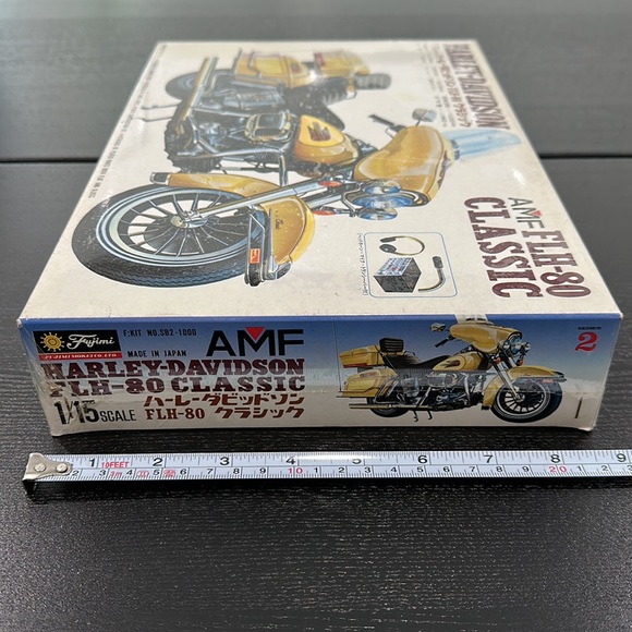 Harley-Davidson AMF FLH-80 Classic 1/15 Scale Model Kit - Sealed - Picture 3 of 6